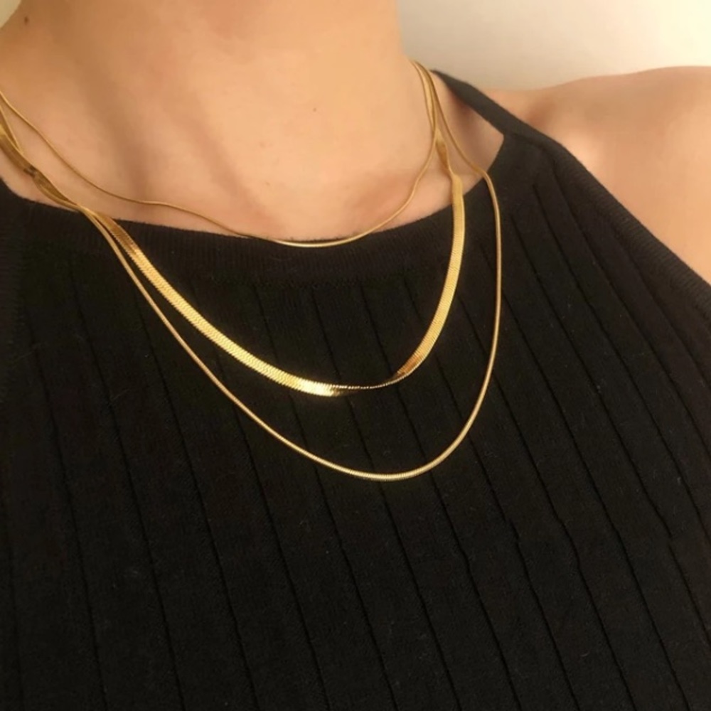 Gold plated layered snake chain necklace - Picture 2 of 4